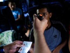 Авлига, хээл хахуулийн асуудалд холбогдсон 1040 төрийн албан хаагчийг ажлаас нь чөлөөлжээ 