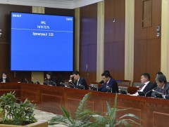 Төсвийн зарим тусгай шаардлагын үйлчлэлийг түр түдгэлзүүлэх тухай хуулийн төслийн анхны хэлэлцүүлг..