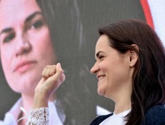 Минск хотод өөрчлөлтийн төлөөх жагсаал боллоо 