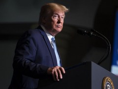 Ерөнхийлөгч Трамп Ираны халдлагад мянга дахин хүчтэй хариу барихаа анхаарууллаа