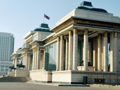 Монгол Улсын шүүхийн тухай хуулийн шинэчилсэн найруулгын төслийн танилцуулга-хэлэлцүүлэг болно