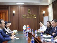 Дэлхийн банктай хамтарч авто замын түгжрэлийг бууруулна