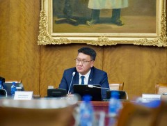 Монгол Улсын 2021 оны төсвийн тухай хуулийн төслүүдтэй хамт өргөн мэдүүлсэн хуулийн төслүүдийн анх..