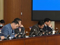Монгол Улсын 2021 оны төсвийн тухай хуулиудын гурав дахь хэлэлцүүлгийг хийв