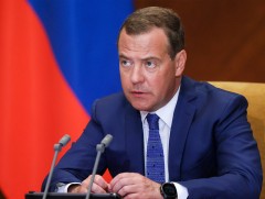 Дмитрий Медведев: ОХУ, АНУ-ын таагүй харилцаа цаашид үргэлжлэх төлөвтэй байна 