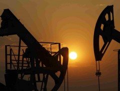 Газрын тос олборлогч орнууд олборлолтоо аажмаар нэмэгдүүлнэ