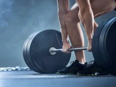 Хүндийг өргөлтийн тамирчид олимпын эрхийн төлөө өрсөлдөнө