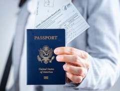 АНУ вакцинд бүрэн хамрагдсан иргэдээ чөлөөтэй аялахыг зөвшөөрчээ 