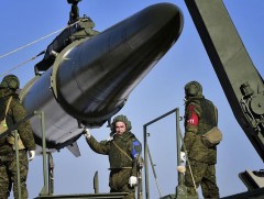 АНУ болон ОХУ цөмийн цэнэгт хошууны нөөцөө шинэчилж байна  