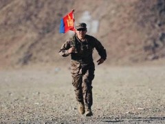 Ахлах ахлагч Э.Даваажамц 350 км замыг туулаад байна 