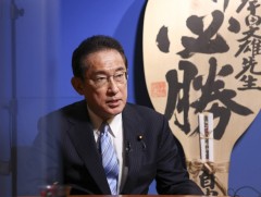 Кишида энэ сарын 14-нд парламентын доод танхимыг тарааж магадгүй 