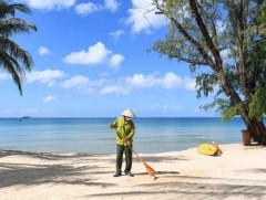 Вьетнам улс аялал жуулчлалын том аралдаа гадны жуулчдыг хүлээн авч эхэллээ 