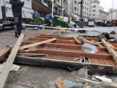 Стамбулд хүчтэй шуурганы улмаас дөрвөн хүн амиа алджээ 