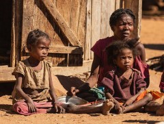 НҮБ: Мадагаскарт уур амьсгалын нөлөөгөөр өлсгөлөн болж байна