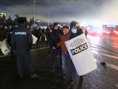 Казахстаны үймээнд оролцсон 695 хүнийг онц хүнд гэмт хэрэгтэнд тооцож ял оноожээ