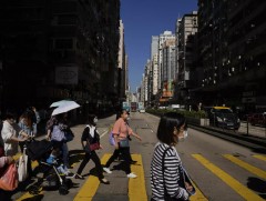 Хонконг коронавирусний халдварын тав дахь давлагаанд өртөв