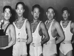 Барууны кинонд анх тоглосон хүндийг өргөгч А.Юмжээ 