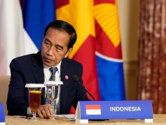 Индонезийн Ерөнхийлөгч ОХУ-Украиныг энхийн хэлэлцээнд зуучлах санал илэрхийлэв