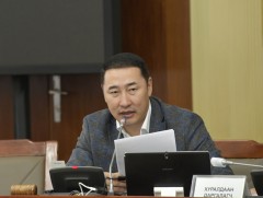 Монгол Улсын Их Хурлын тухай хуульд нэмэлт оруулах тухай хуулийн төслийн анхны хэлэлцүүлгийг хийв 