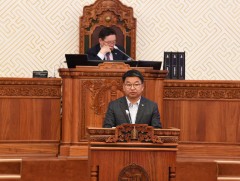 Монгол Улсын Их Хурлын тухай хуульд нэмэлт оруулах тухай хуулийн төслийг эцсийн хэлэлцүүлэгт шилжү..