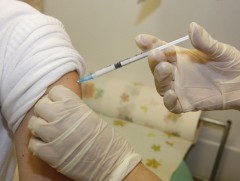 АНУ 5-аас доош насны хүүхдэд “Ковид-19”-ийн эсрэг вакцин хийж эхэллээ