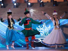“Сүүн зам” бүжгийн наадамд Монгол, Японы 500 гаруй бүжигчин оролцлоо