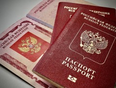 Оросын иргэдэд Шенгений виз олгох хялбаршуулсан журмыг цуцлах эсэхийг хэлэлцэнэ  