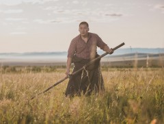 “Эргэж ирэхгүй намар” киноны АНУ-д хийсэн тусгай үзвэрийг кино урлагийн Ази одод үзжээ