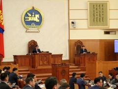 УИХ: Монгол Улсын Үндсэн хуульд өөрчлөлт оруулж, баталлаа