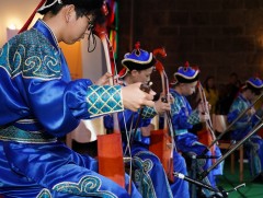 ХБНГУ-д монгол сургуулийн сурагчдын дунд “Хүүхдийн урлаг, спортын V наадам” боллоо