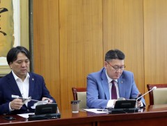 Монгол Улсын 2023 оны төсвийн тухай хуульд өөрчлөлт оруулах тухай хуулийн төслүүдийн хоёр дахь хэл..