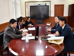 Японы Эрүүл мэнд, халамжийн олон улсын их сургуулийн тэтгэлгээр жил бүр 2-3 монгол оюутан сурдаг