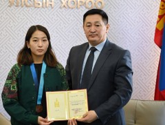 Монголын мөсөнд авиралтын тамирчид 2024 оны Дэлхийн цом, ДАШТ-ээс 9 медаль хүртжээ