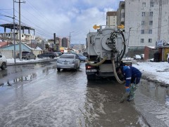 Зам, талбайд тогтсон 92 тонн усыг сорууллаа