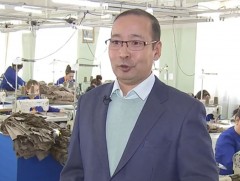 Цус харвасан ч хөл дээрээ боссон Ж.Батзориг хөдөлмөр эрхэлж байна