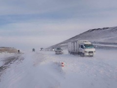 Ойрын өдрүүдэд нойтон цас орж цасан шуурга шуурна