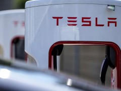 “Тесла” компани цахилгаан машиныхаа үнийг буулгана