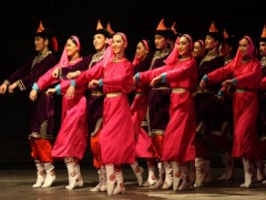Улаанбаатар хотод олон улсын бүжигчдийн тэмцээн болж байна 
