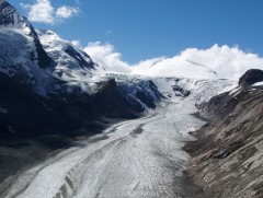 Альпийн нурууны мөсөн голууд 45 жилийн дараа гэхэд алга болж магадгүй
