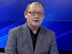 Олон улсын театрын өдрөөр оюутнууд Акира Куросавагийн 