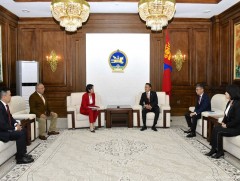 Хүнсний тухай хуульд нэмэлт өөрчлөлт оруулах тухай хуулийн төслийг өргөн мэдүүлэв