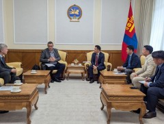 Олон улсын зөвлөхтэй хуулийн шинэчилсэн найруулгын талаар санал солилцлоо