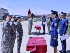 Цэргийн хэргийн анхан шатны мэдлэг олгох сургалтад хамрагдаж, тангараг өргөлөө