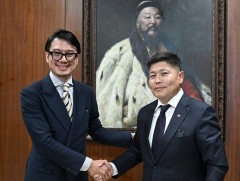 Хотын дарга Х.Нямбаатар “JP Morgan” банкны төлөөлөгчдийг хүлээн авч уулзлаа 