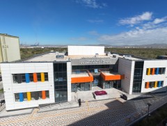 Хан-Уул дүүрэгт 280 хүүхдийн хүчин чадалтай бага сургууль, цэцэрлэгийн цогцолборыг улсын комисс хү..