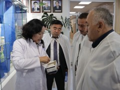 Тажикстаны Хөдөө аж ахуйн шинжлэх ухааны академийн төлөөлөгчдийг хүлээн авч уулзлаа