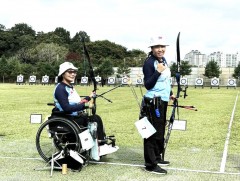 Д.Сэлэнгээ, Б.Оюун-Эрдэнэ нар пара байт харвааны ДАШТ-ий багийн төрөлд алтан медалийн төлөө өрсөлд..