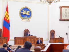 УИХ-ын дарга Д.Амарбаясгаланг  үүрэгт ажлаас нь чөлөөллөө