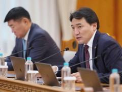 АҮЭБЯ: Нийслэлийн бүх шатахуун түгээх станцад АИ-92 автобензинийг ямар нэгэн хязгааргүйгээр олгож ..