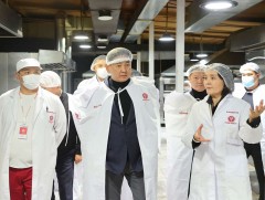 “Хүнсний хувьсгал”-ын үр дүнд аж ахуйн нэгжүүдийн хүчин чадал нэмэгдэж, үйлдвэрлэлийн хэмжээ өсжээ